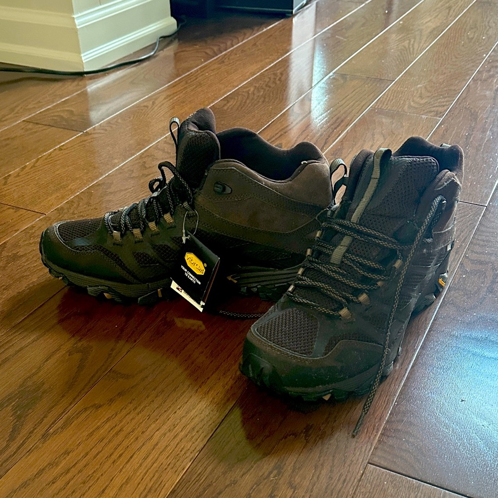 Merrell Men's Dark Brown Athletic/hiking/work Shoes
